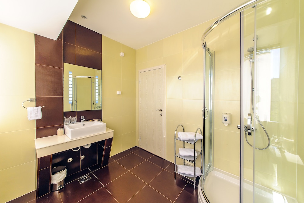 Philia Hotel 22/48