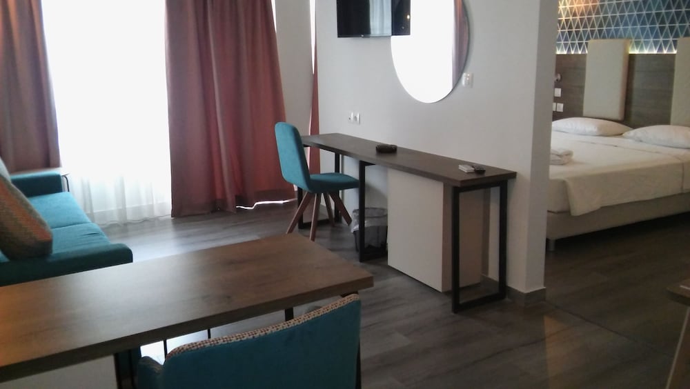 Metropolitan Hotel Thessaloniki 53/70
