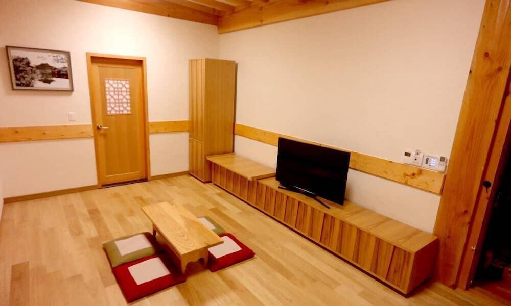 Gyeongju Hwangnamkwan Hanok Hotel 32/40