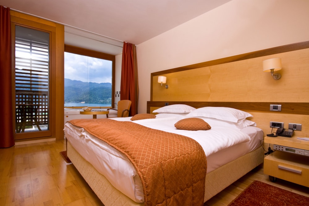 Hotel Lovec 11/47