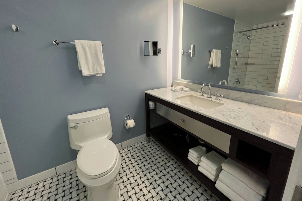 Marriott Vacation Club Pulse At the Mayflower Washington D C 49/50