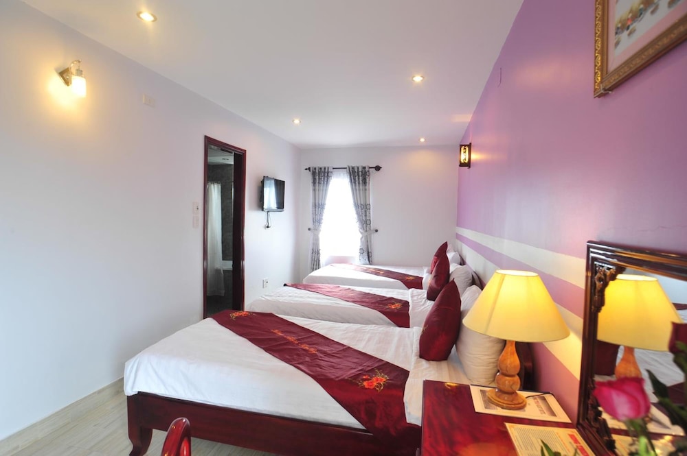 Hong Thien Ruby Hotel 10/58