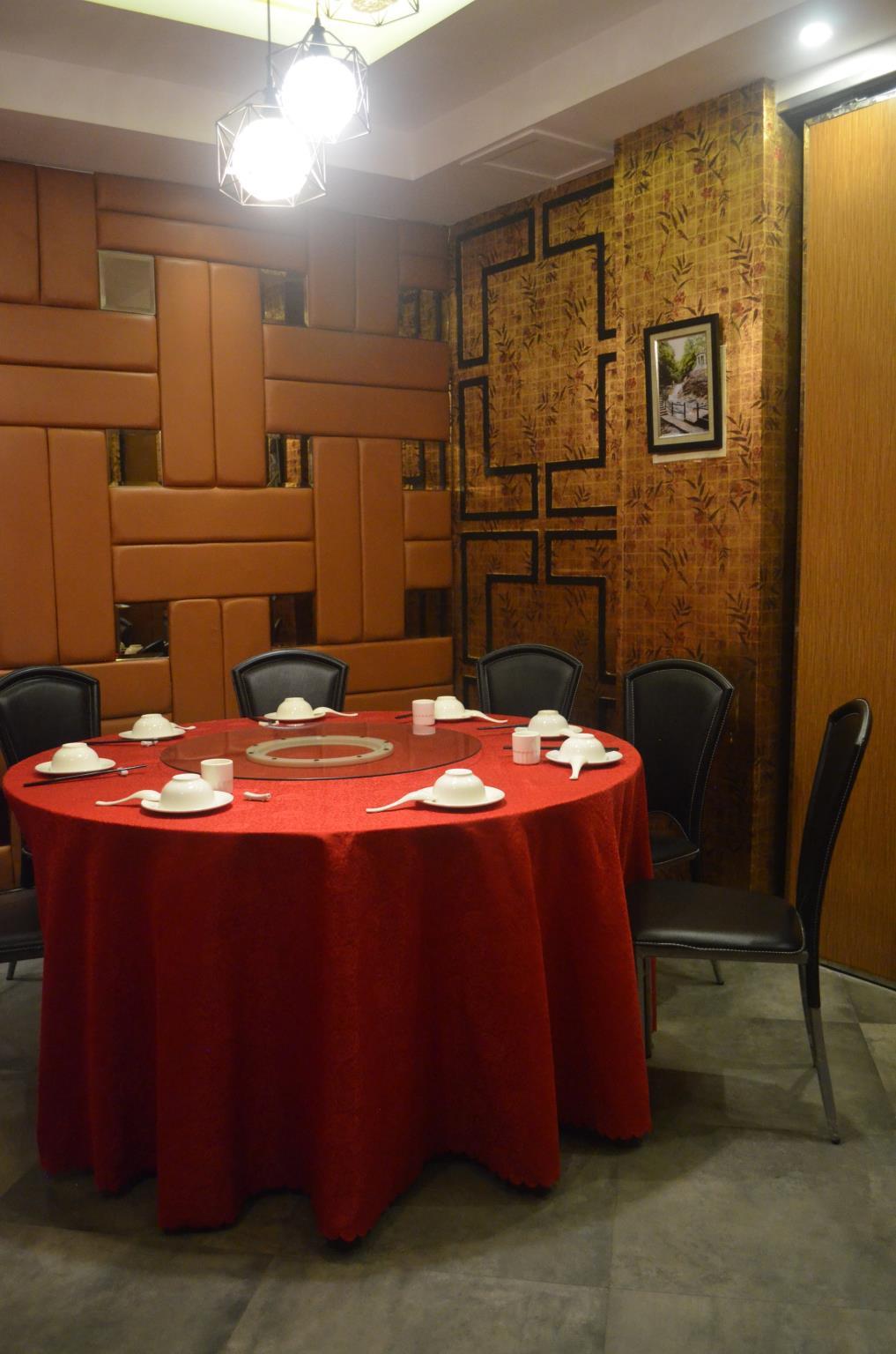 Hotel Mustika Gajah Mada 66/74