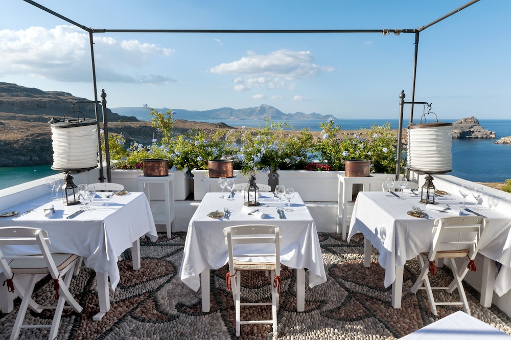 Melenos Art Boutique Hotel 30/50