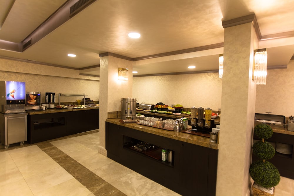 Miss Istanbul Hotel & Spa 41/48