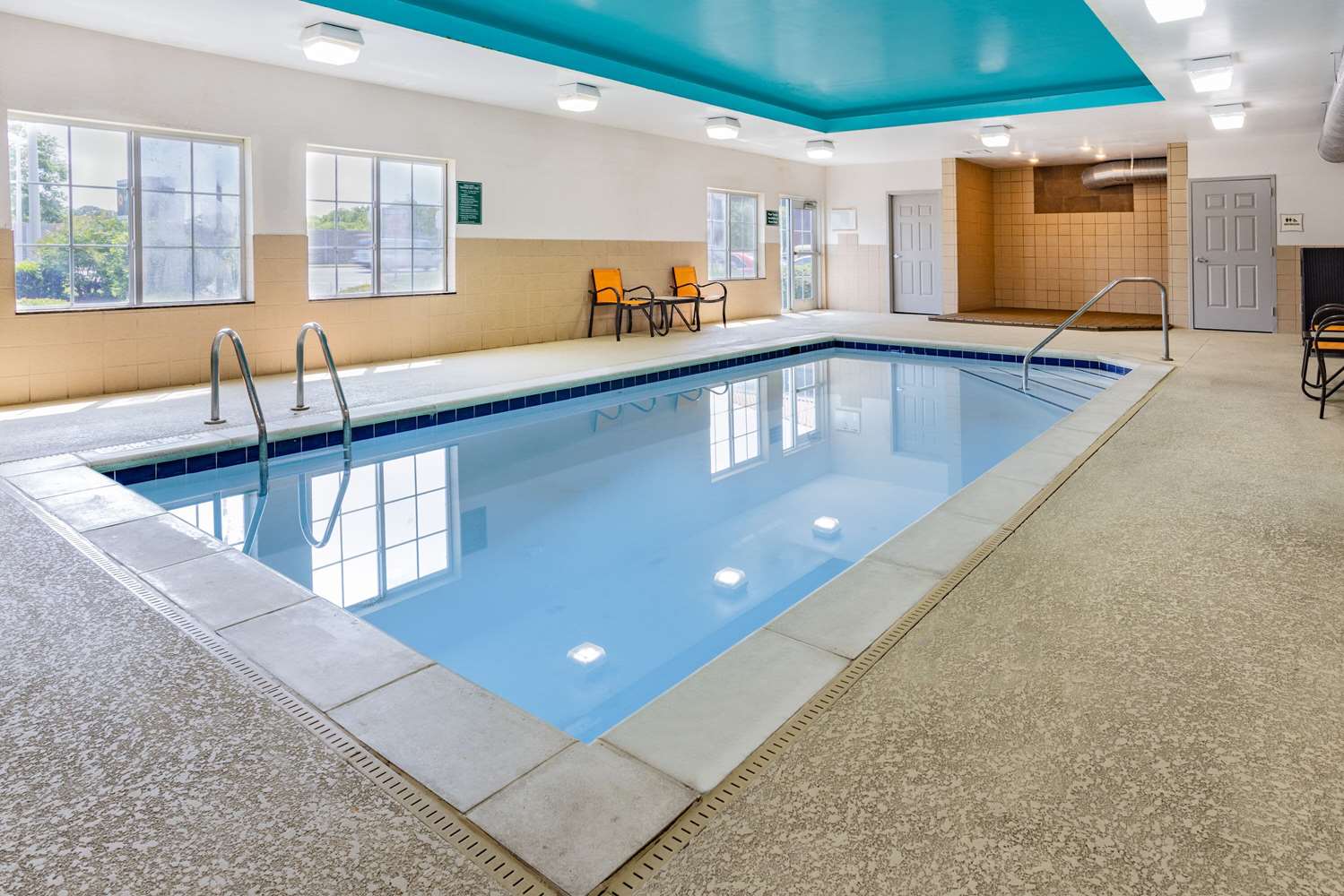 swimming pool spa
