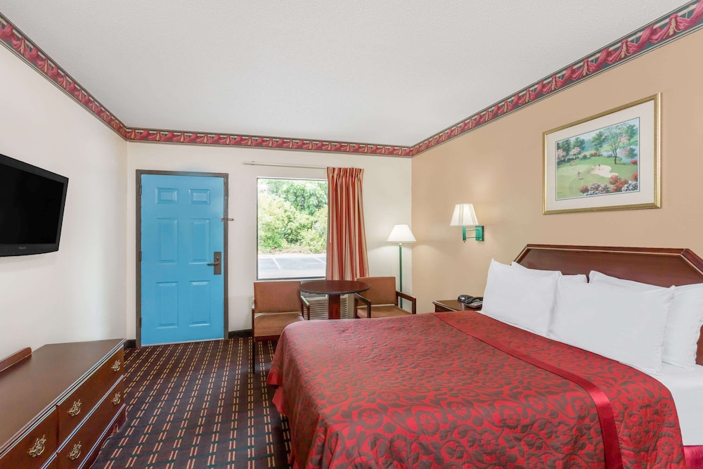 Days Inn By Wyndham North Columbia Ft Jackson 16/50