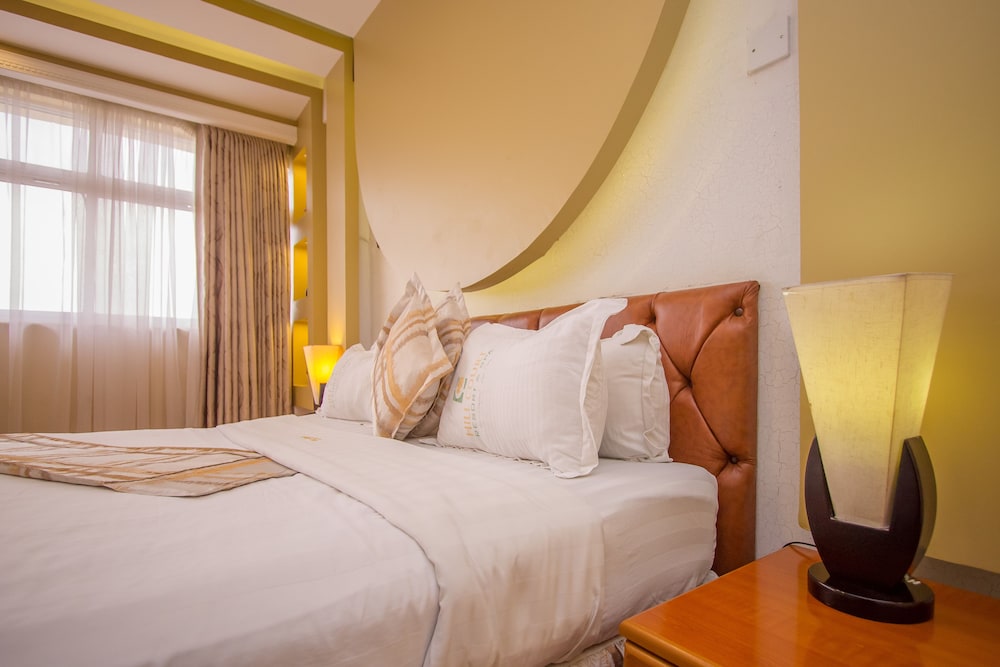 Hillcourt Resort Spa 17/76