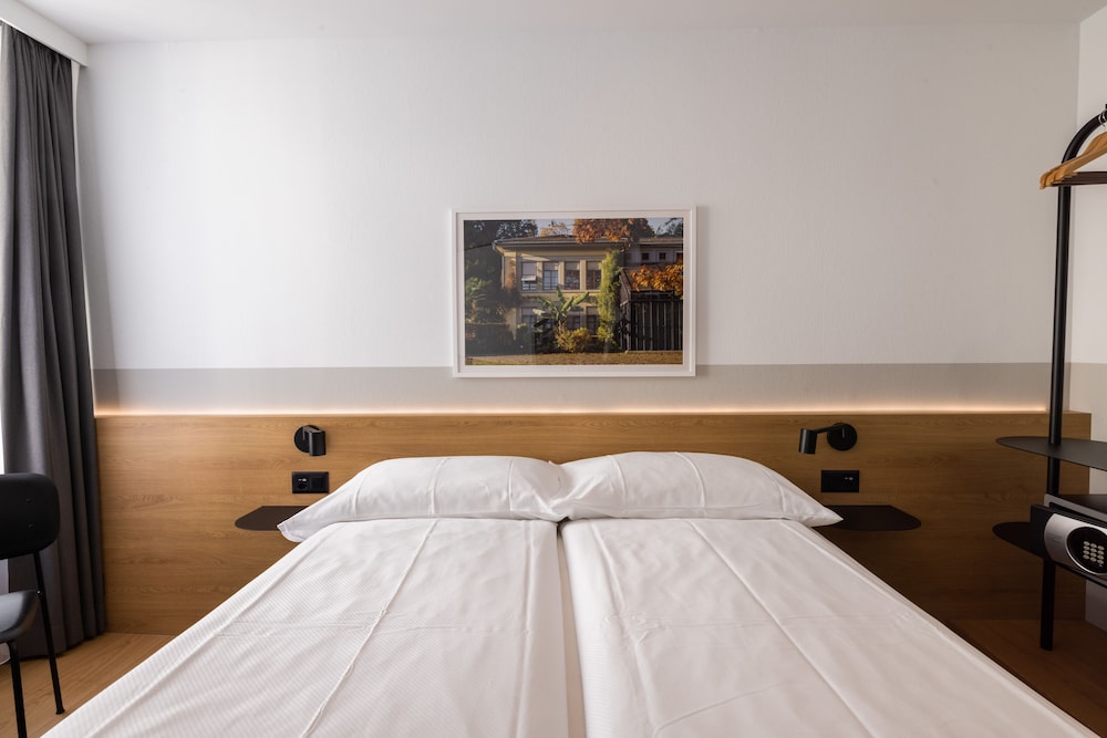 Fred Hotel Zurich Hauptbahnhof 20/50