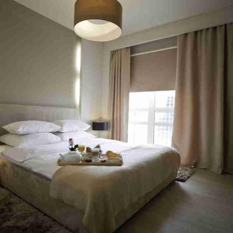 Platinum Hotel & Residence 10/23
