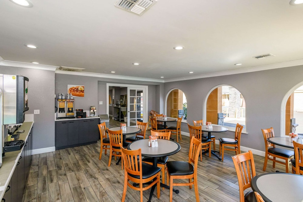 Quality Inn Redding Near I-5 47/51