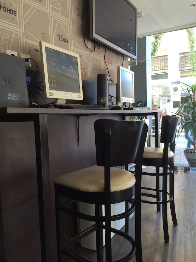 Pella Inn Hostel 22/36