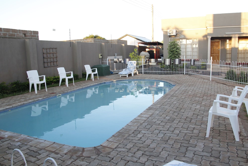 Asante Apartments 37/42