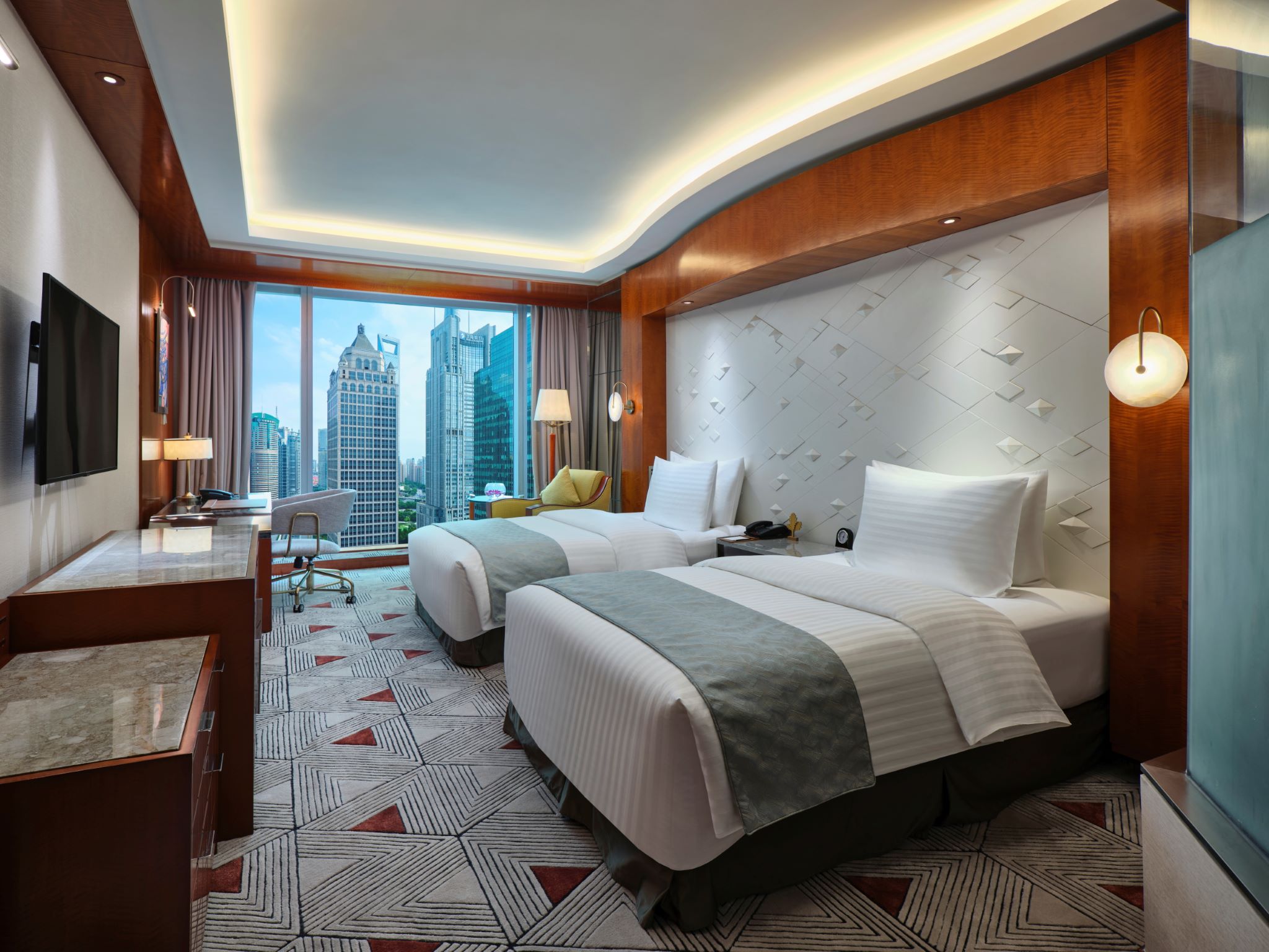 Club Skyline View Room Twin