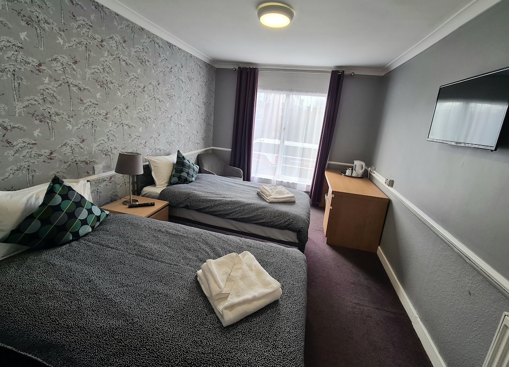 Northumberland Hotel 53/72