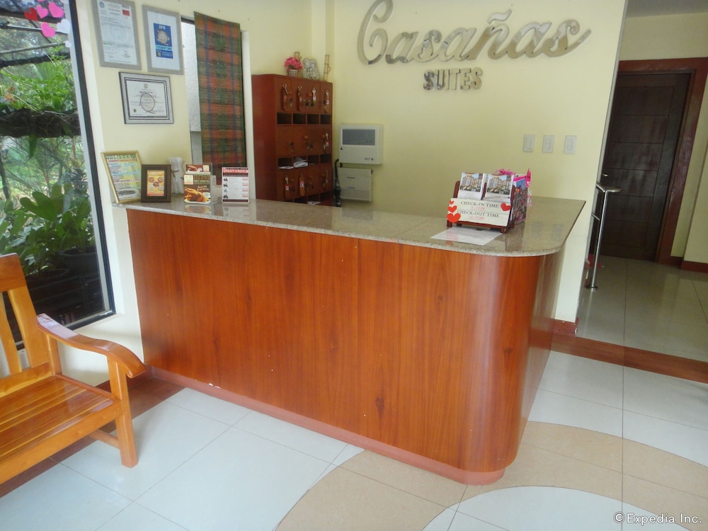 Casanas Suites 1/32
