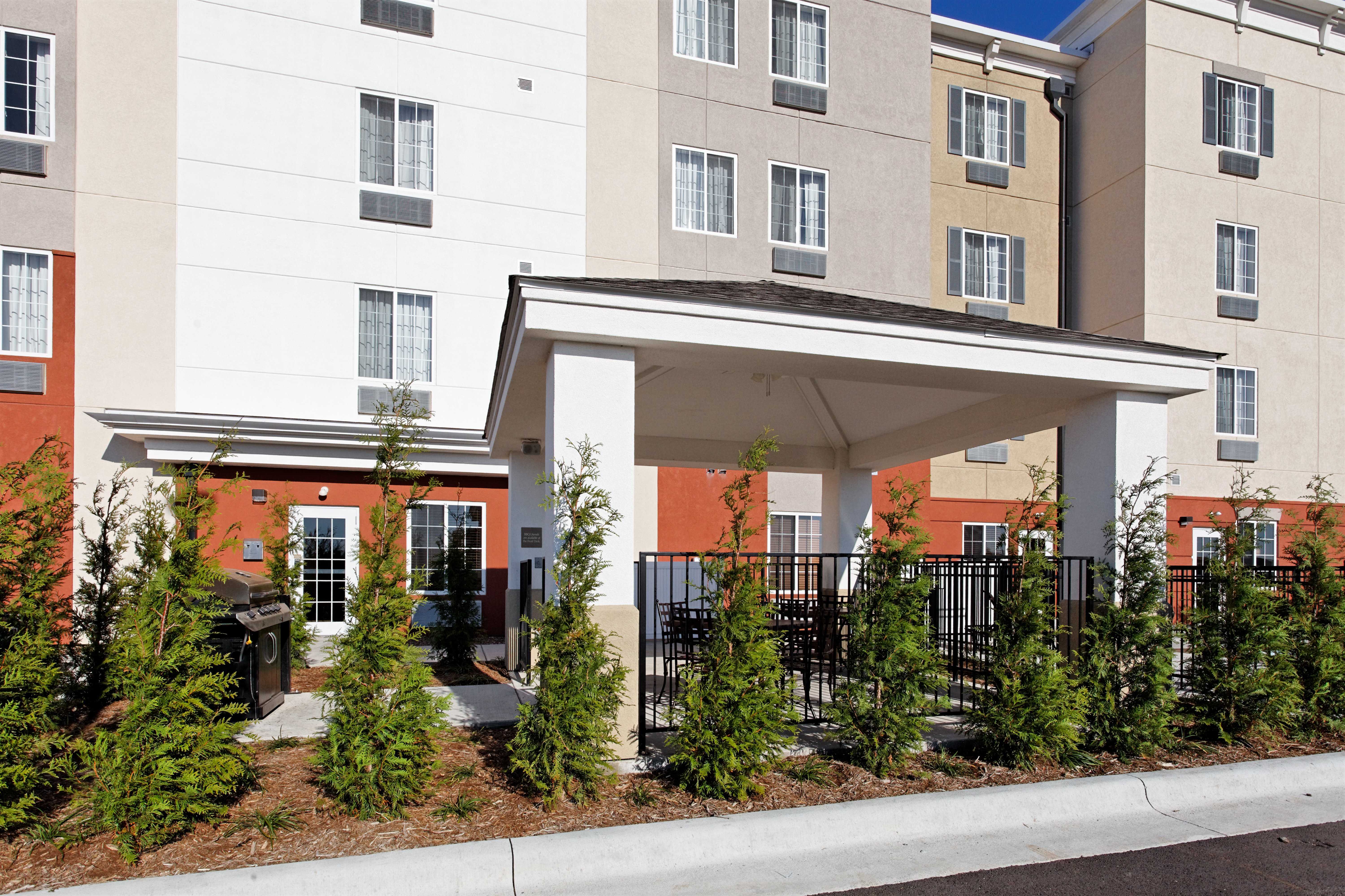 CANDLEWOOD SUITES CAPE GIRARDEAU 3/68