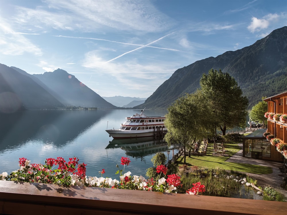 Travel Charme Furstenhaus am Achensee 6/65