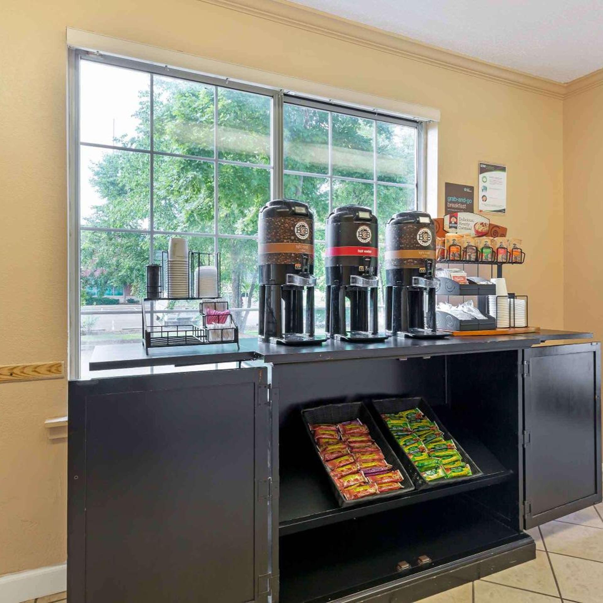 Extended Stay America Suites Washington, D.C. - Germantown - Town Center 30/61