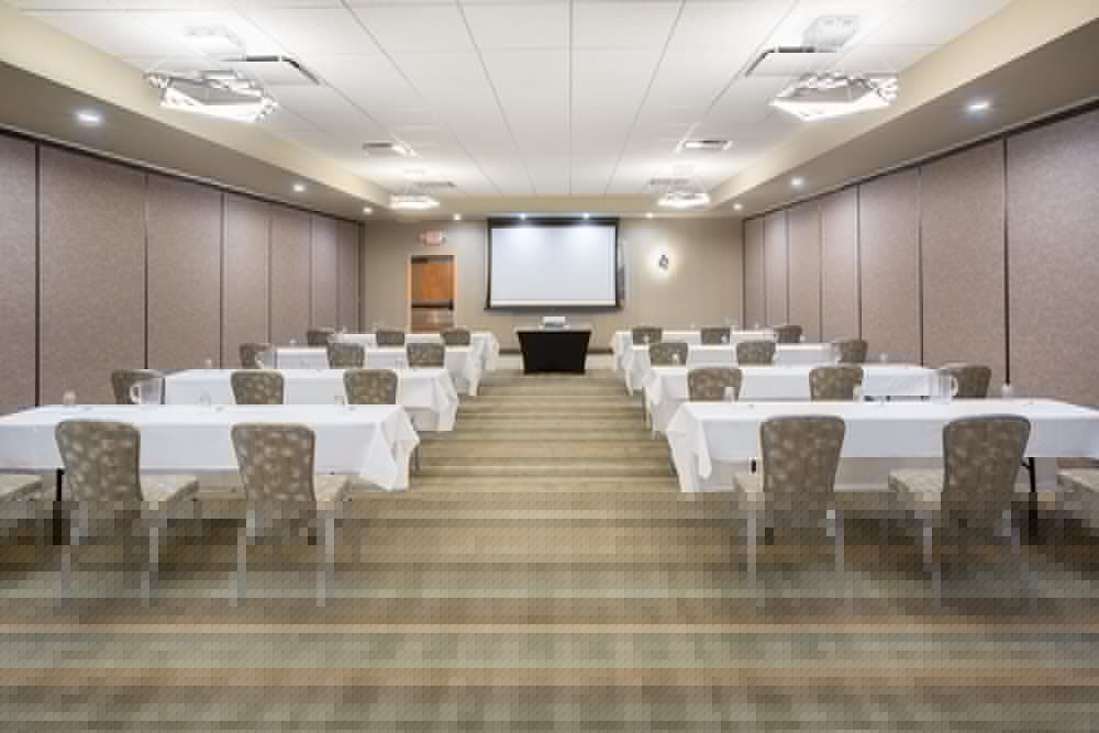 Holiday Inn Riverton Convention Center 52/64