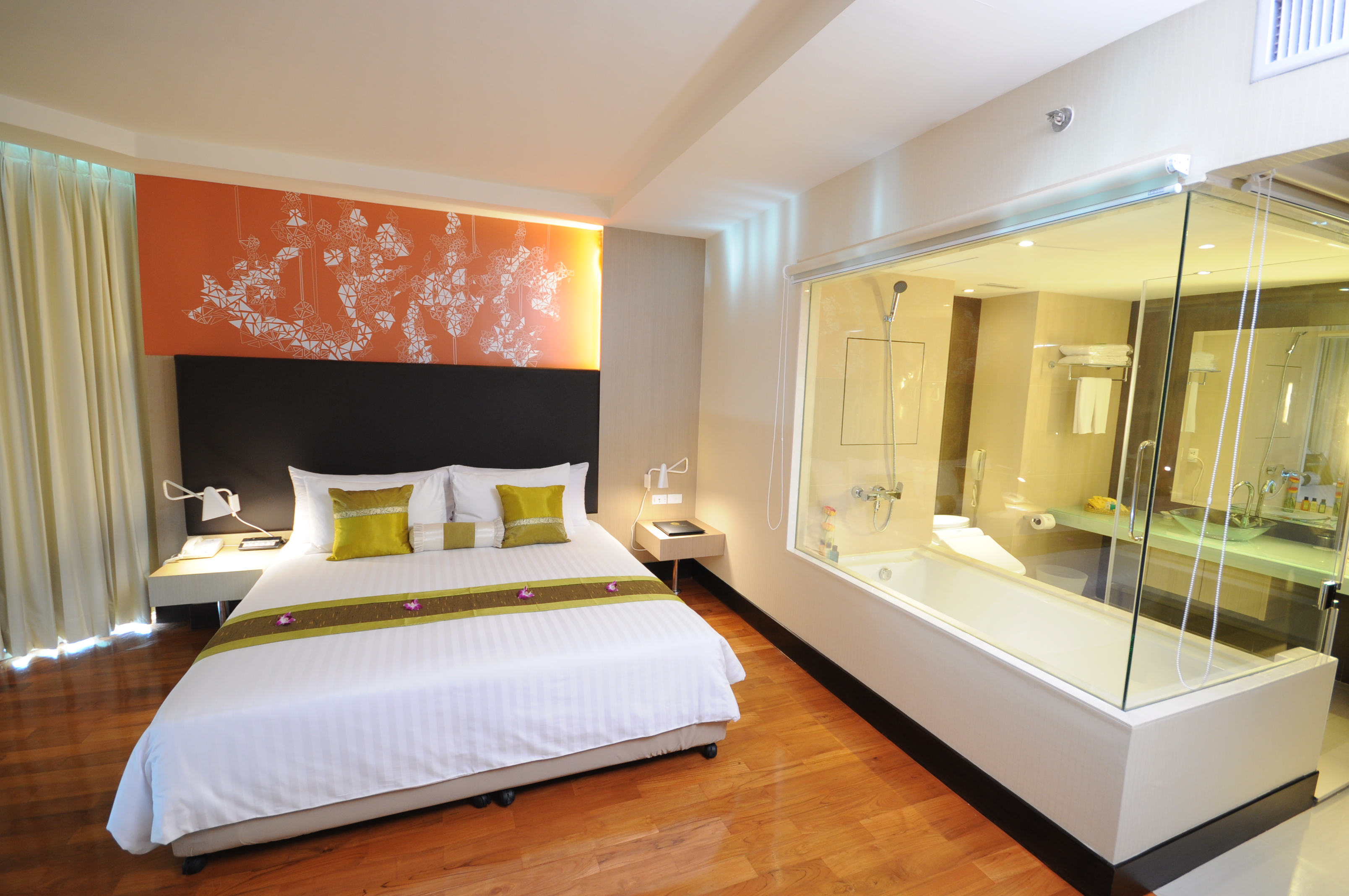Grand Mercure Bangkok Windsor 10/47