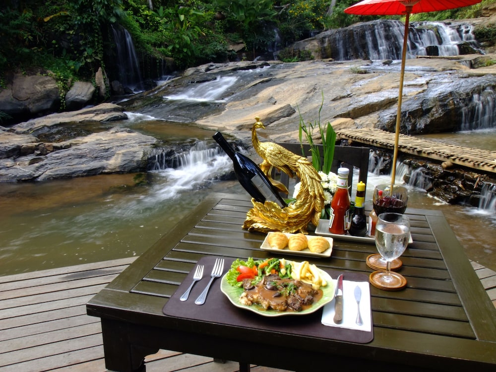 SUKANTARA CASCADE RESORT 29/50