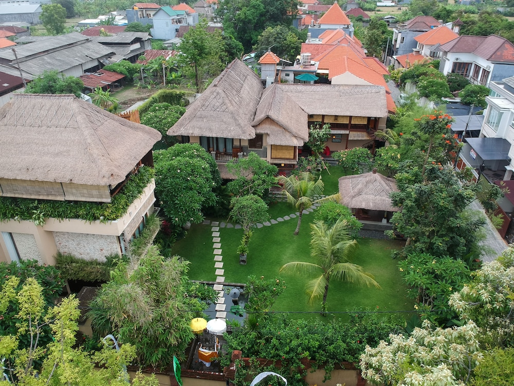 Manzelejepun Luxury Villas Pavilion 64/68