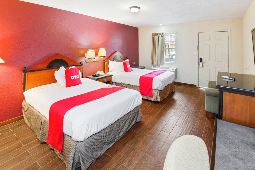 Hotel Blytheville AR I-55 10/33
