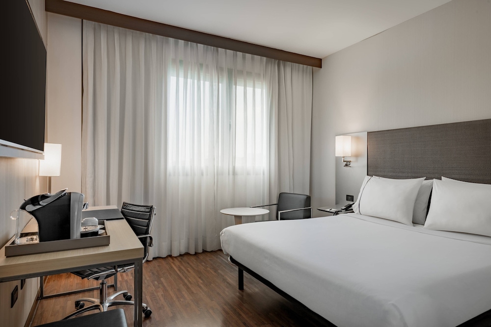 AC Hotel Bologna by Marriott 16/77