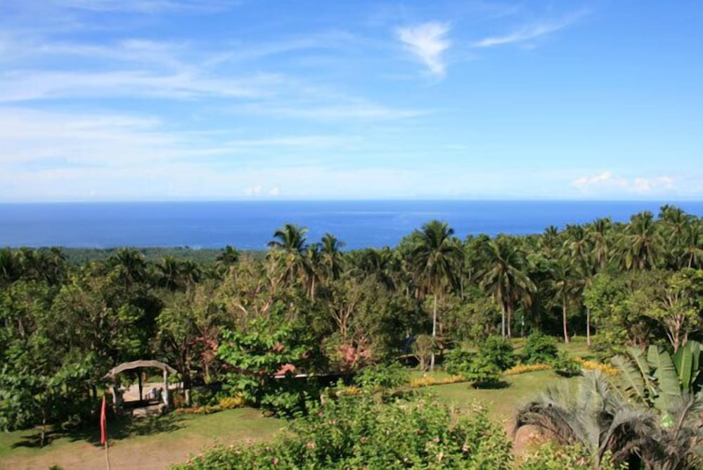 Camiguin Highland Resort 47/49