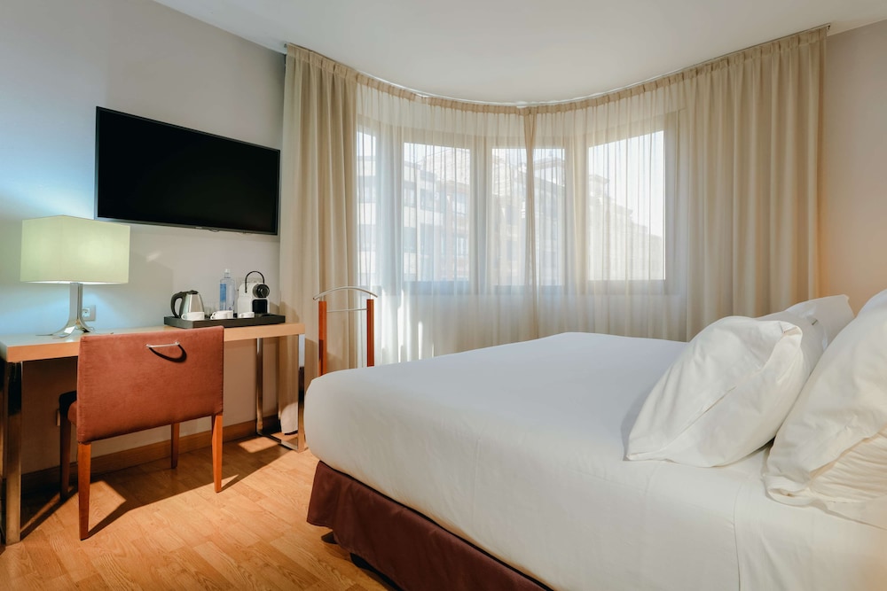 Hotel Hesperia Zaragoza Centro 9/28