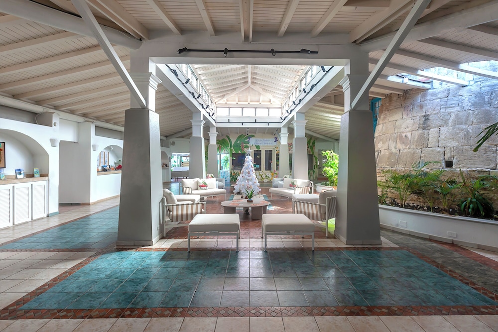 Ocean Point Resort and Spa - Adult Only 70/116