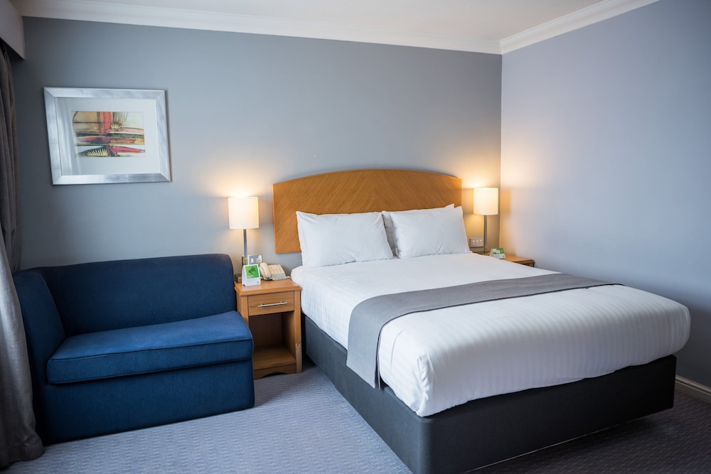 Holiday Inn Manchester West 20/74