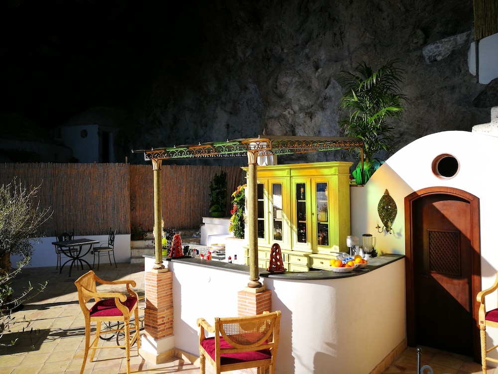 Badia Santa Maria De' Olearia 12/66