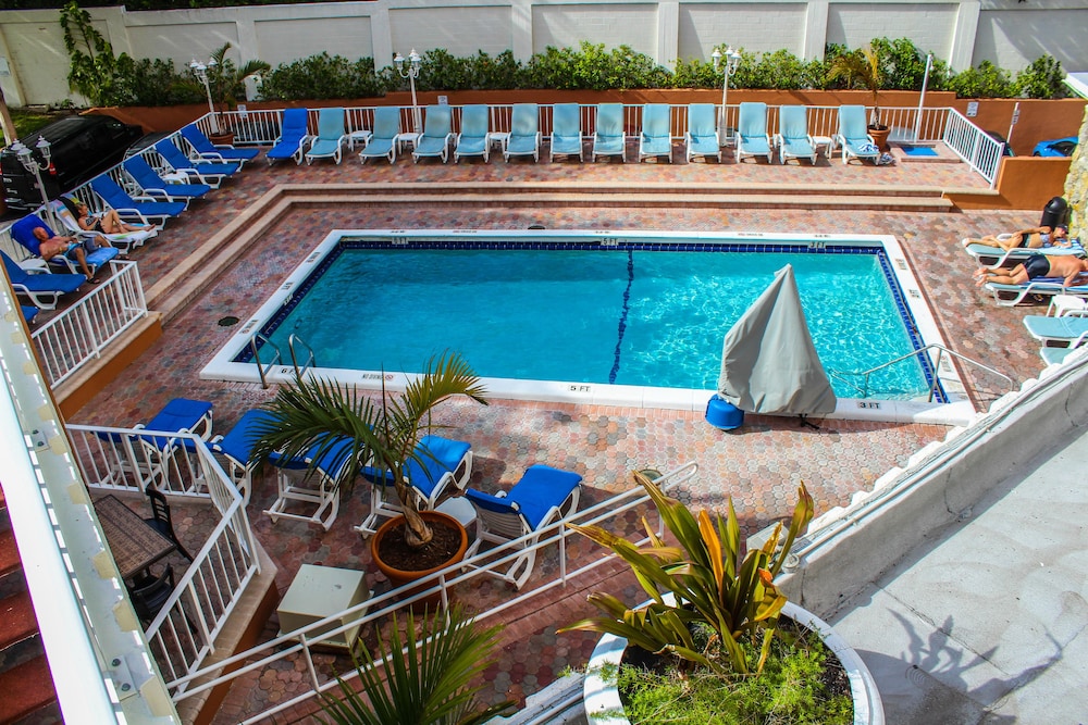 Fort Lauderdale Beach Resort 34/35