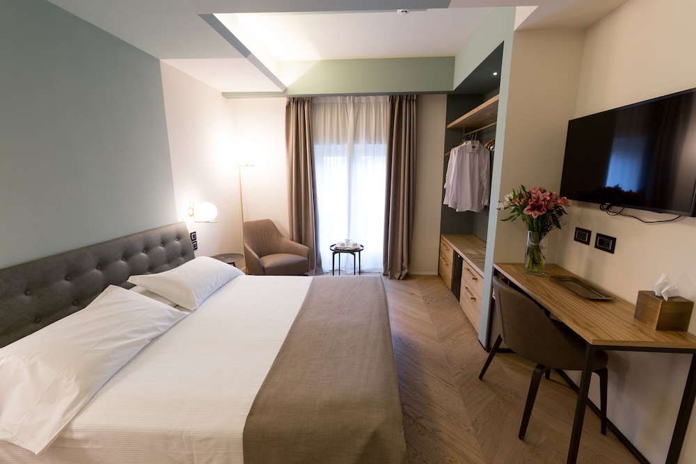PREMIUM, DOUBLE BED