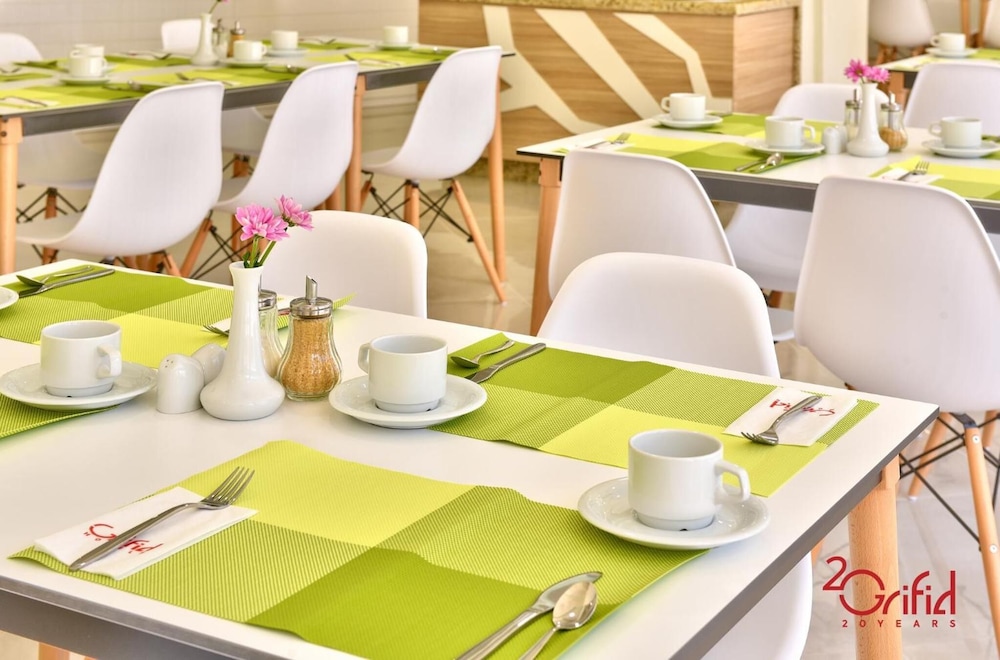 Grifid Hotel Foresta 20/40
