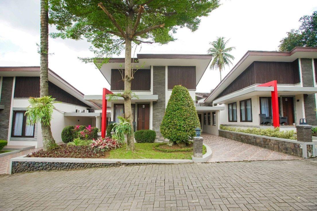 Grand Ussu Hotel And Convention 13/59