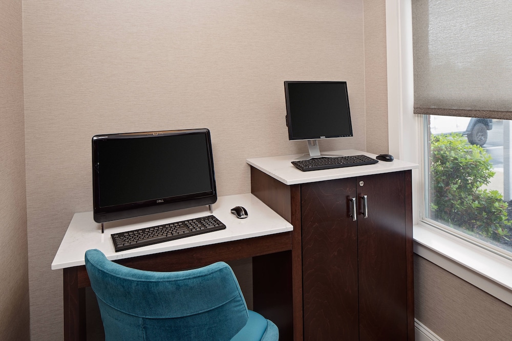 Residence Inn Boston Dedham 25/25