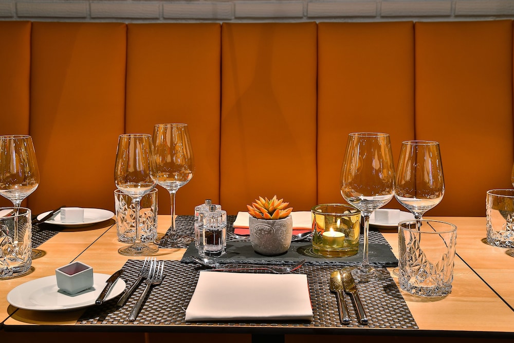 Hotel Frankfurt Messe Affiliated By Melia 59/73