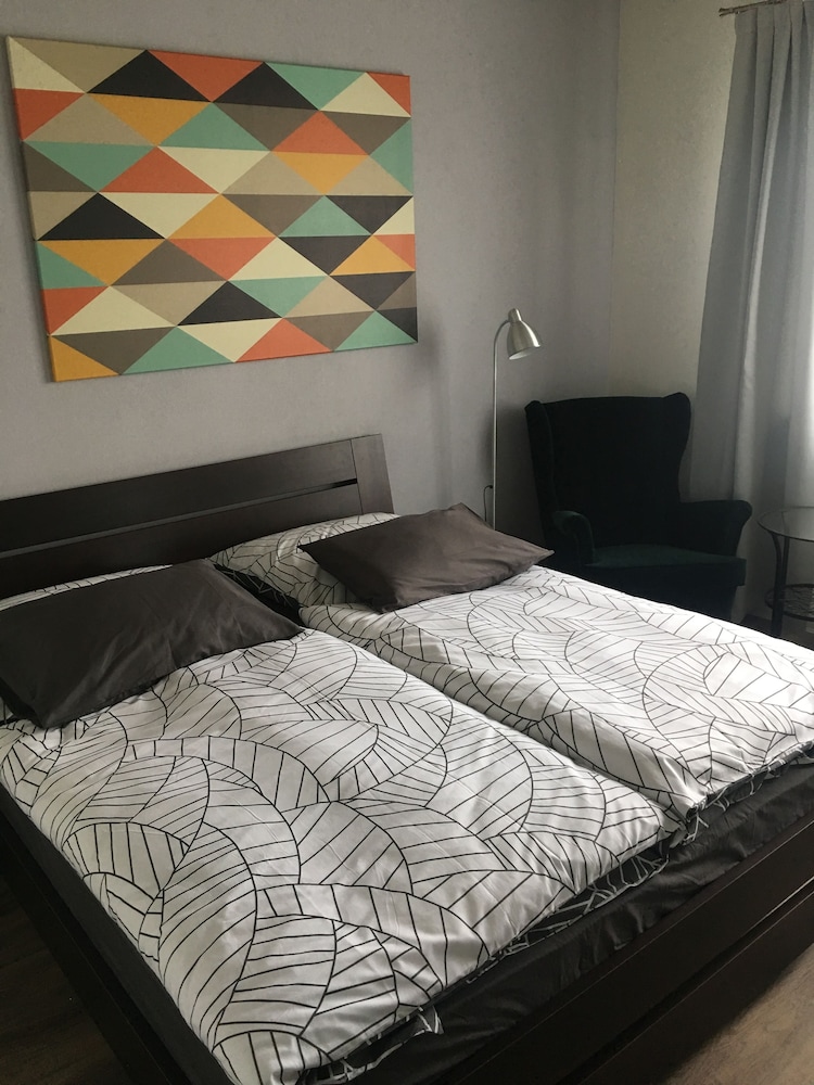 Hotel 63 7/38