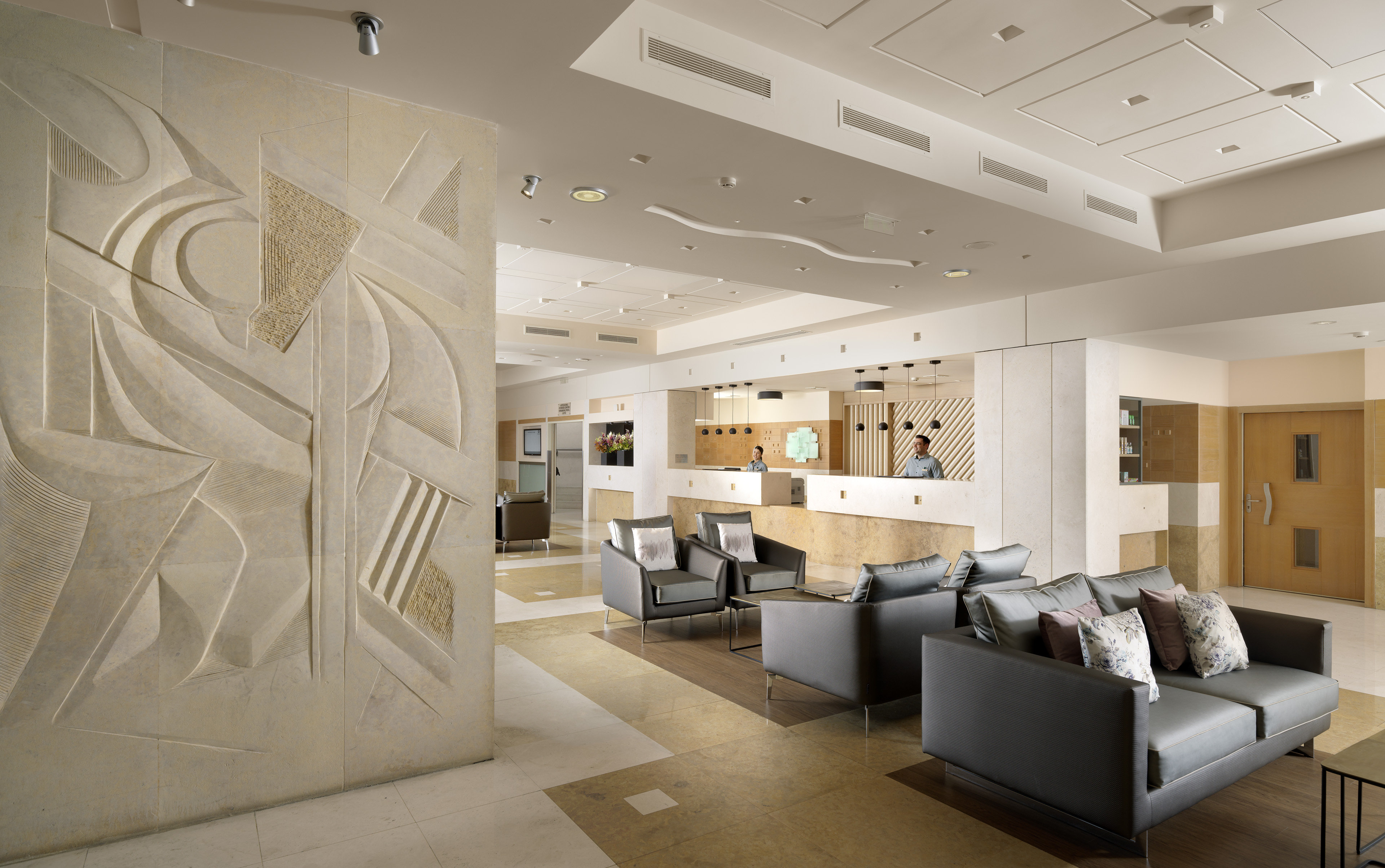 Holiday Inn Athens Airport 35/66