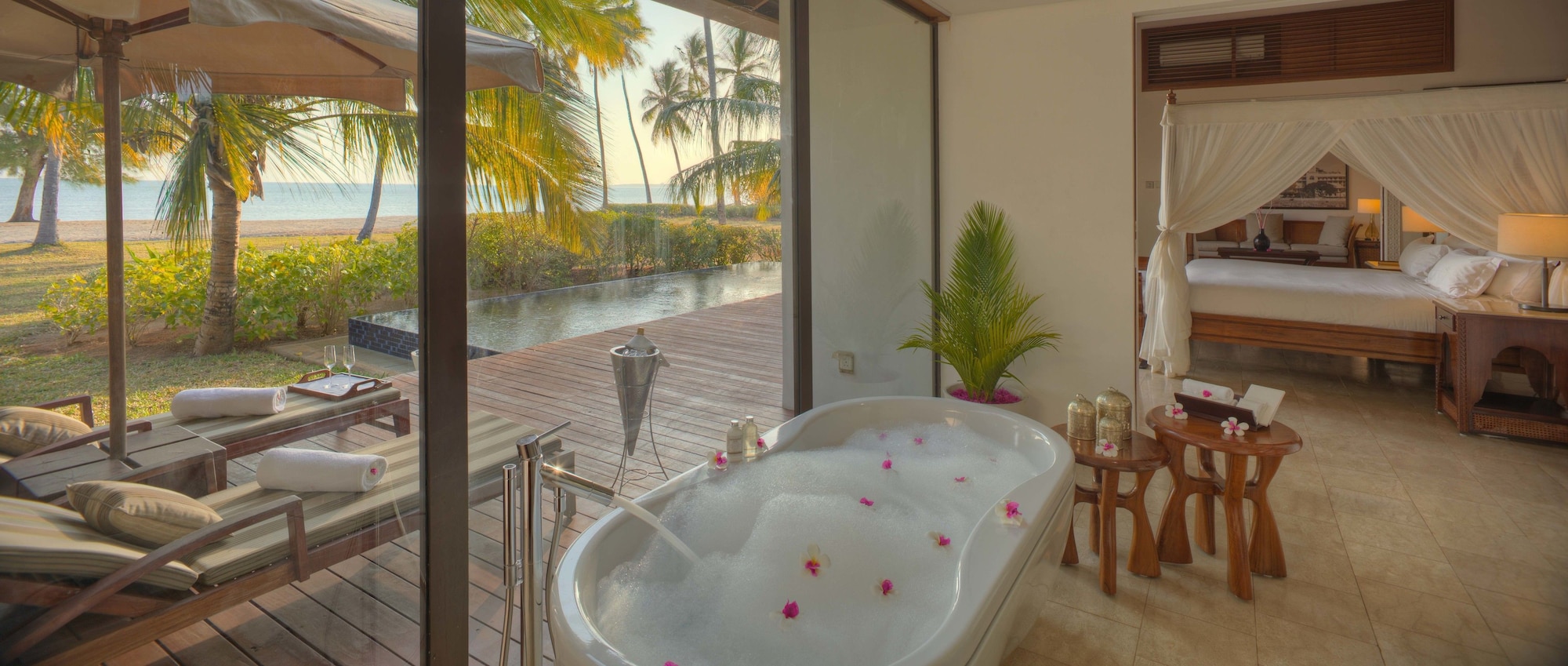 Pool, Luxury, Villa, King Bed, Ocean Front
