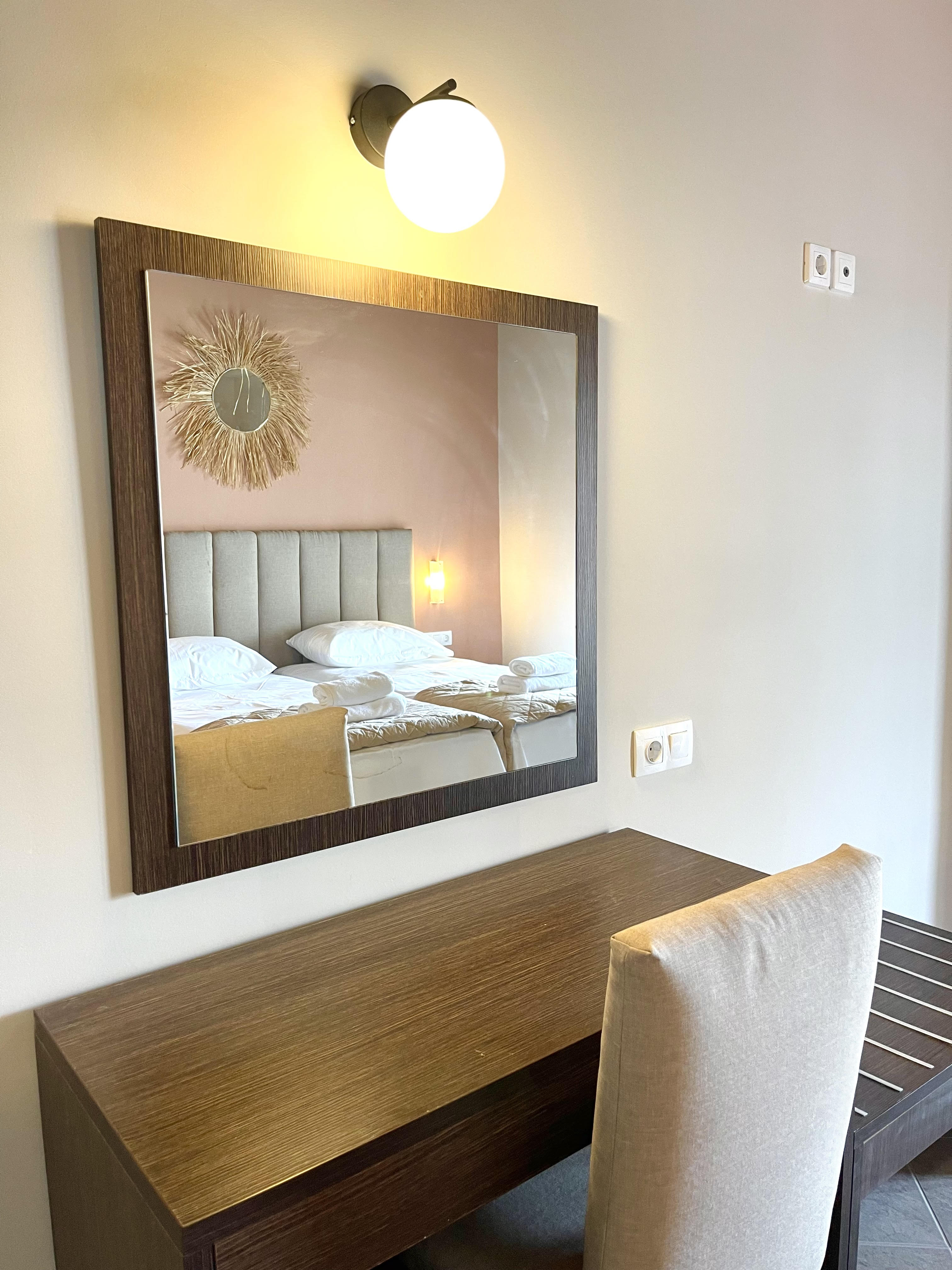 Oasis Beach Club 42/42