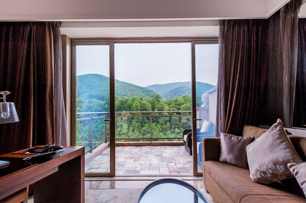Mission Hills Resort Dongguan 23/50