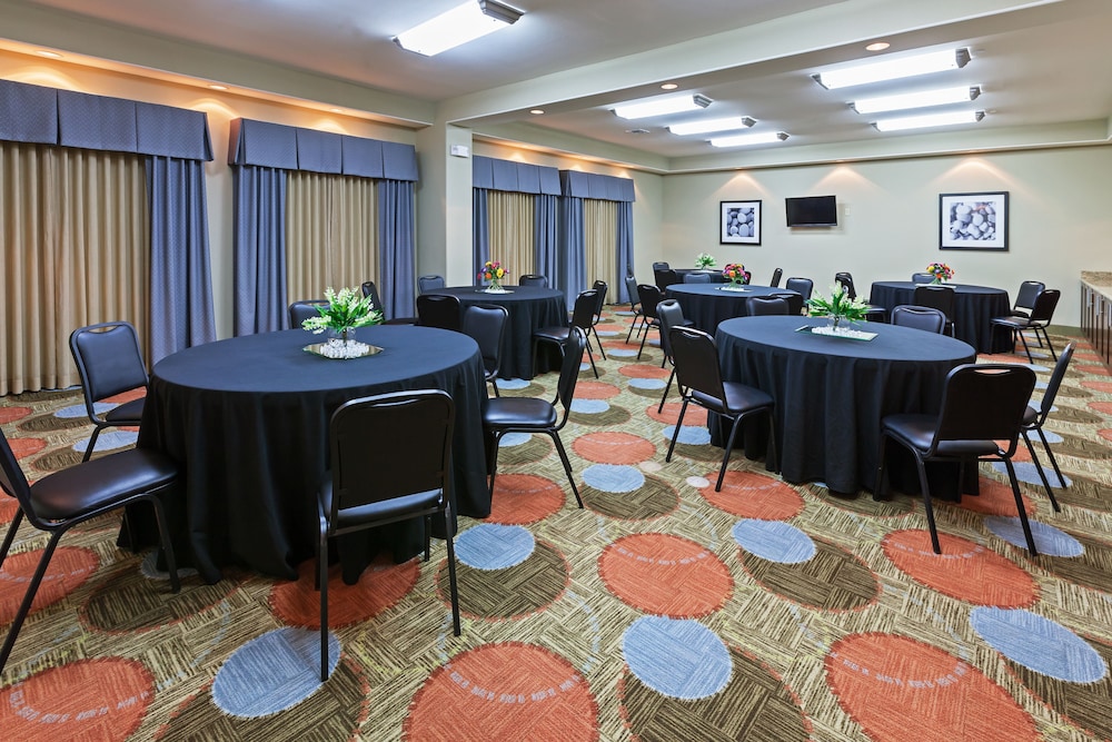 Staybridge Suites Amarillo-Western Crossing 41/49