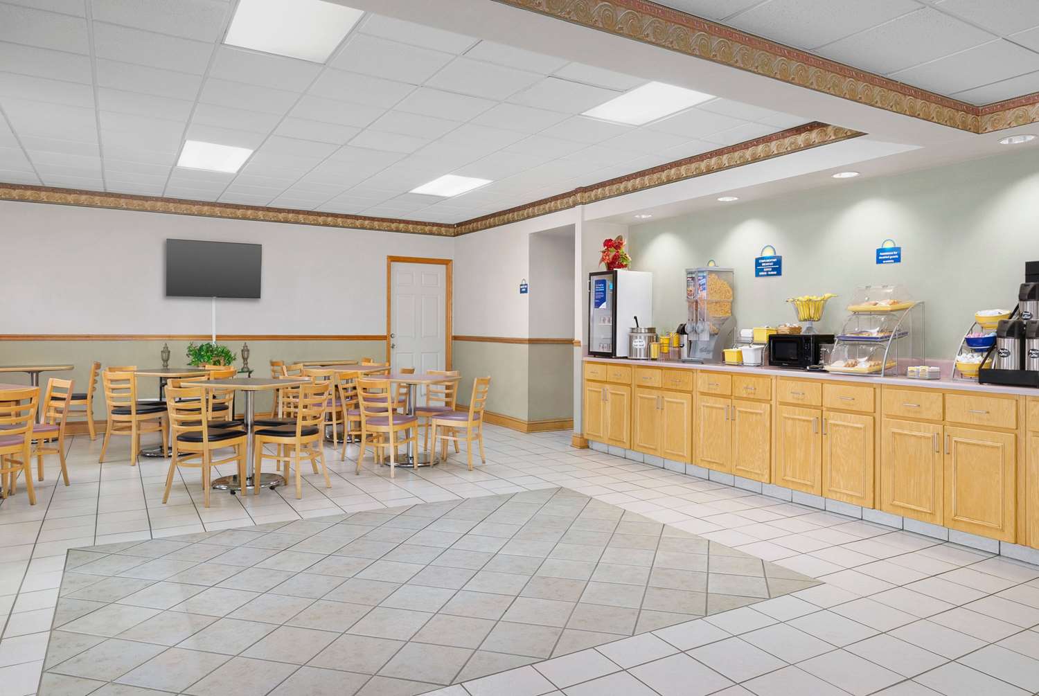Days Inn By Wyndham Lake City I-75 20/27