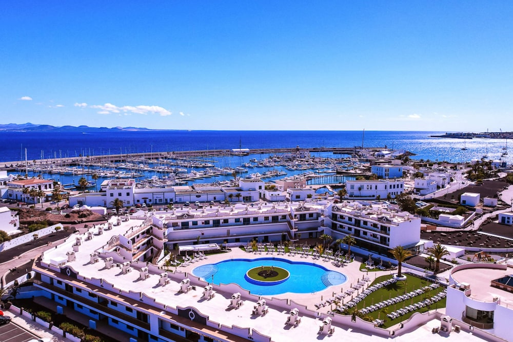 Hotel Cordial Marina Blanca 35/41