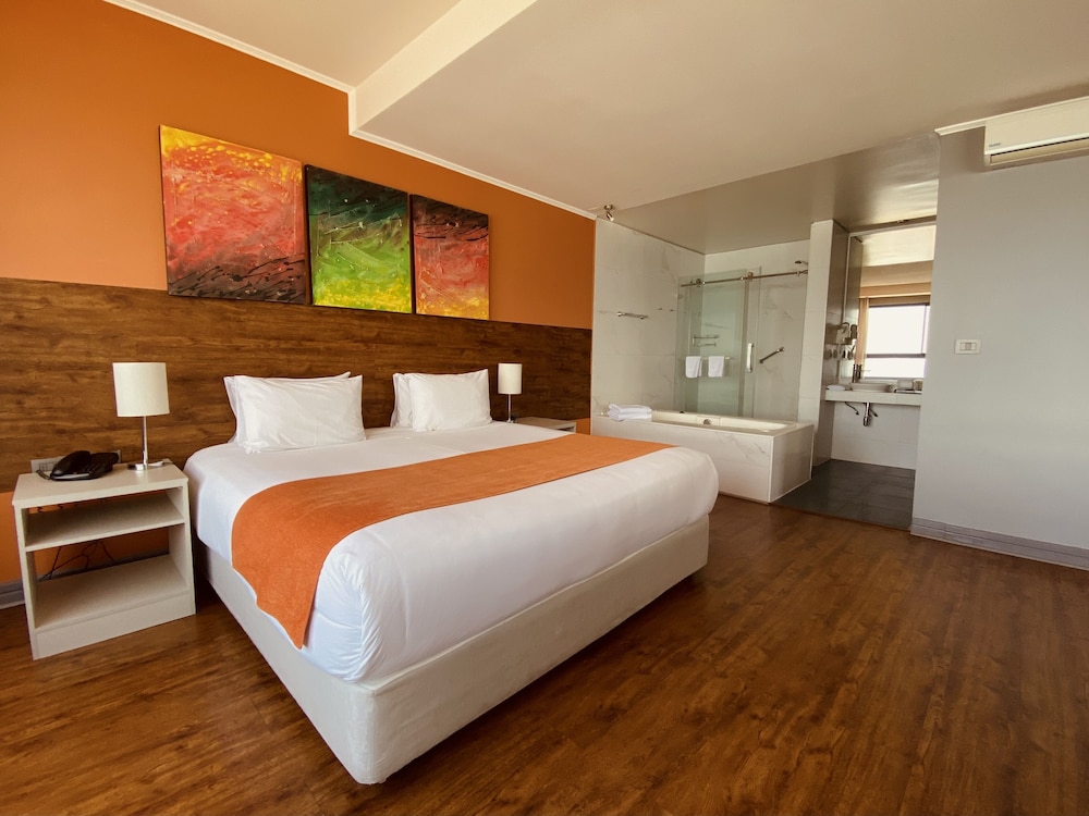 Hotel Spark Suites Iquique 38/66