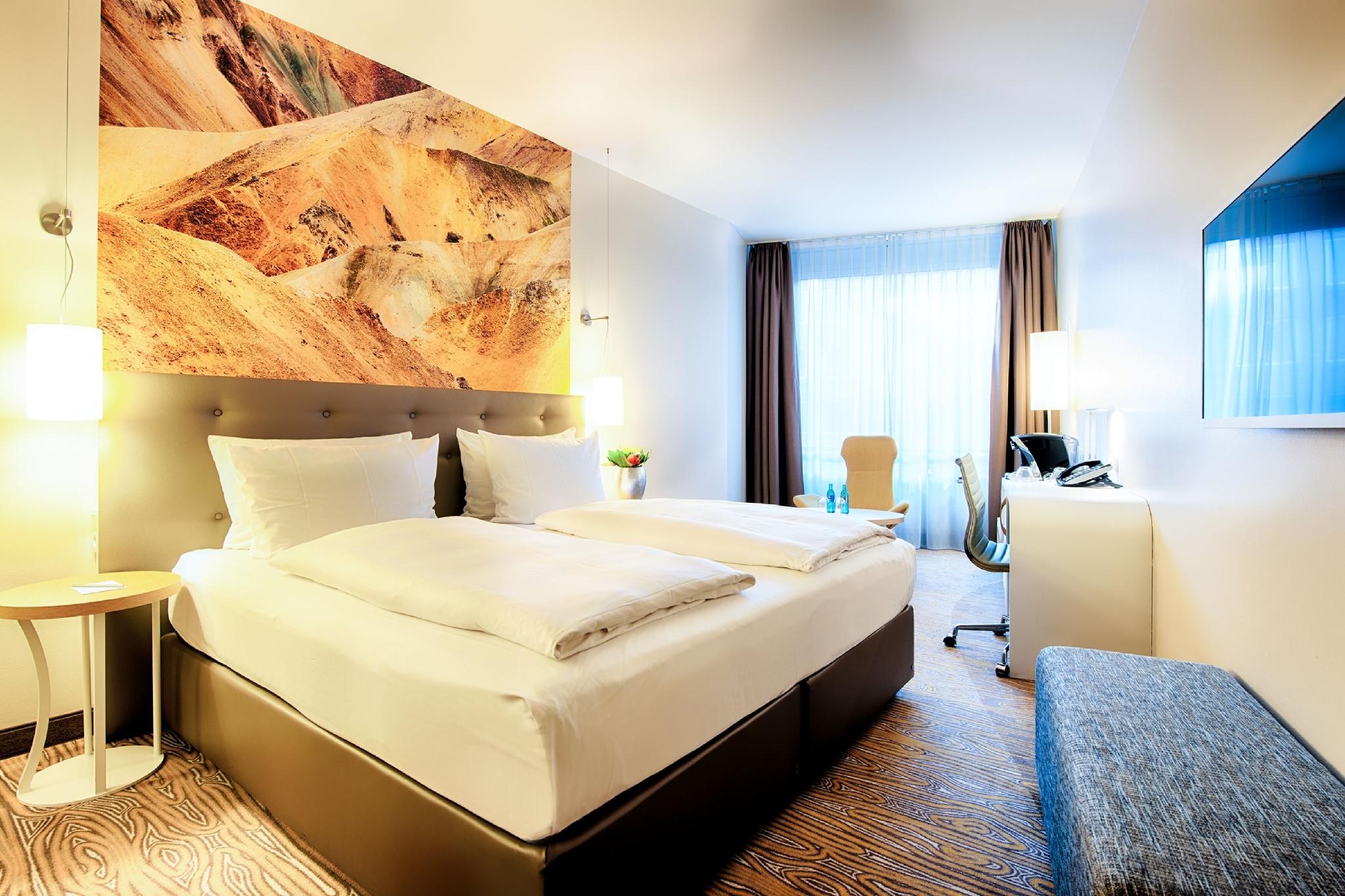 Junior Suite, Queen Bed
